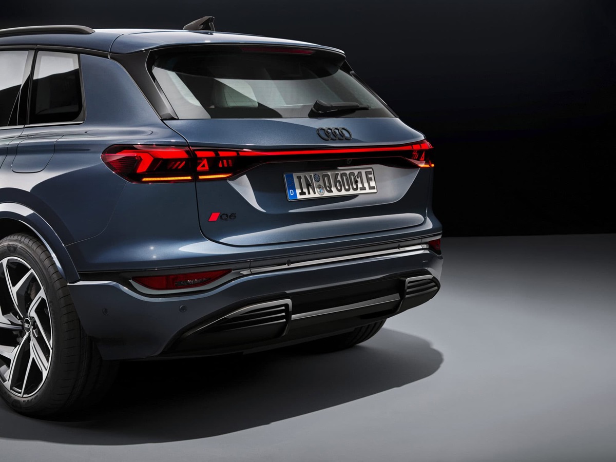 Second-Generation Digital OLED Panels in the New Audi Q6 e-tron Enabled by Atala