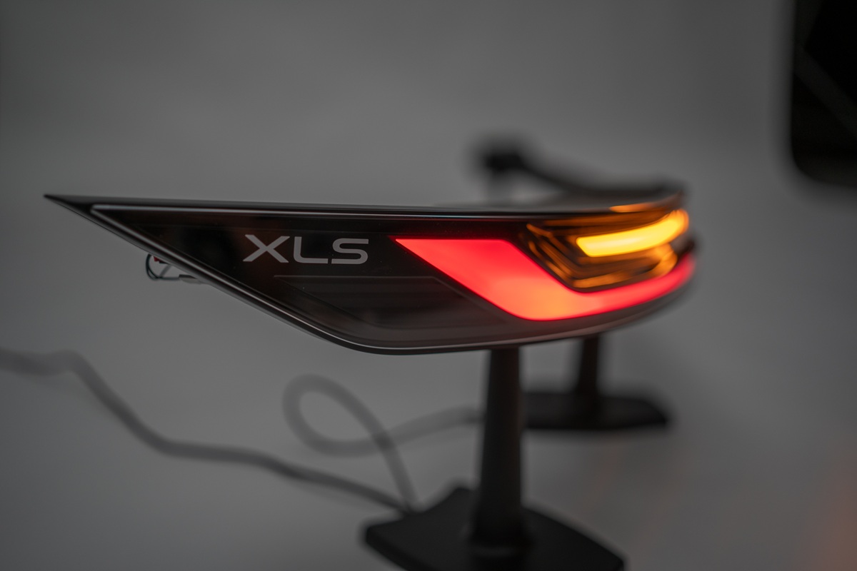 OSRAM XLS LR6: innovative LED light source for automotive rear lighting now ready for series production